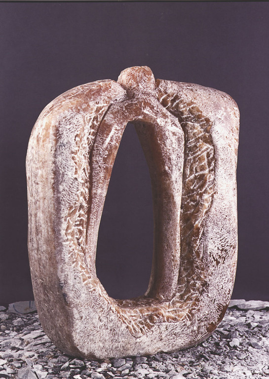 "Zwang" 1998, griechischer Marmor, gespitzt, geschliffen, 73x21x90cm